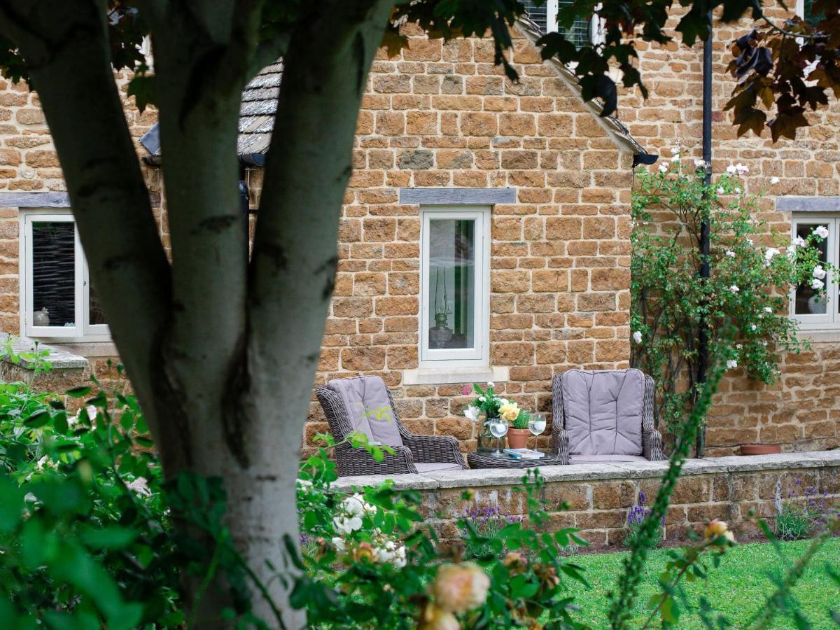 Climbing Rose Cottage - Dog Friendly - Peaceful Cotswold Cottage Adlestrop Exteriör bild