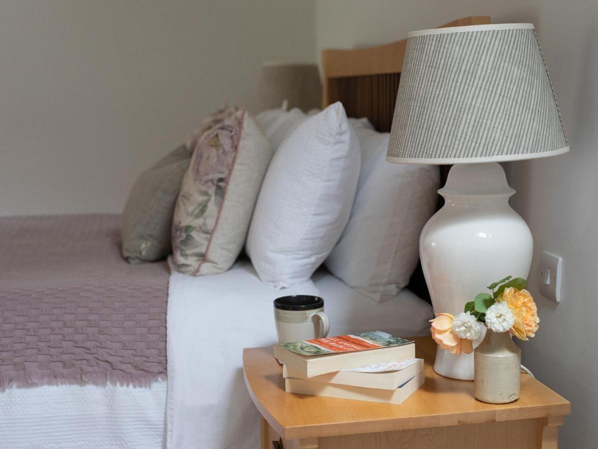Climbing Rose Cottage - Dog Friendly - Peaceful Cotswold Cottage Adlestrop Exteriör bild