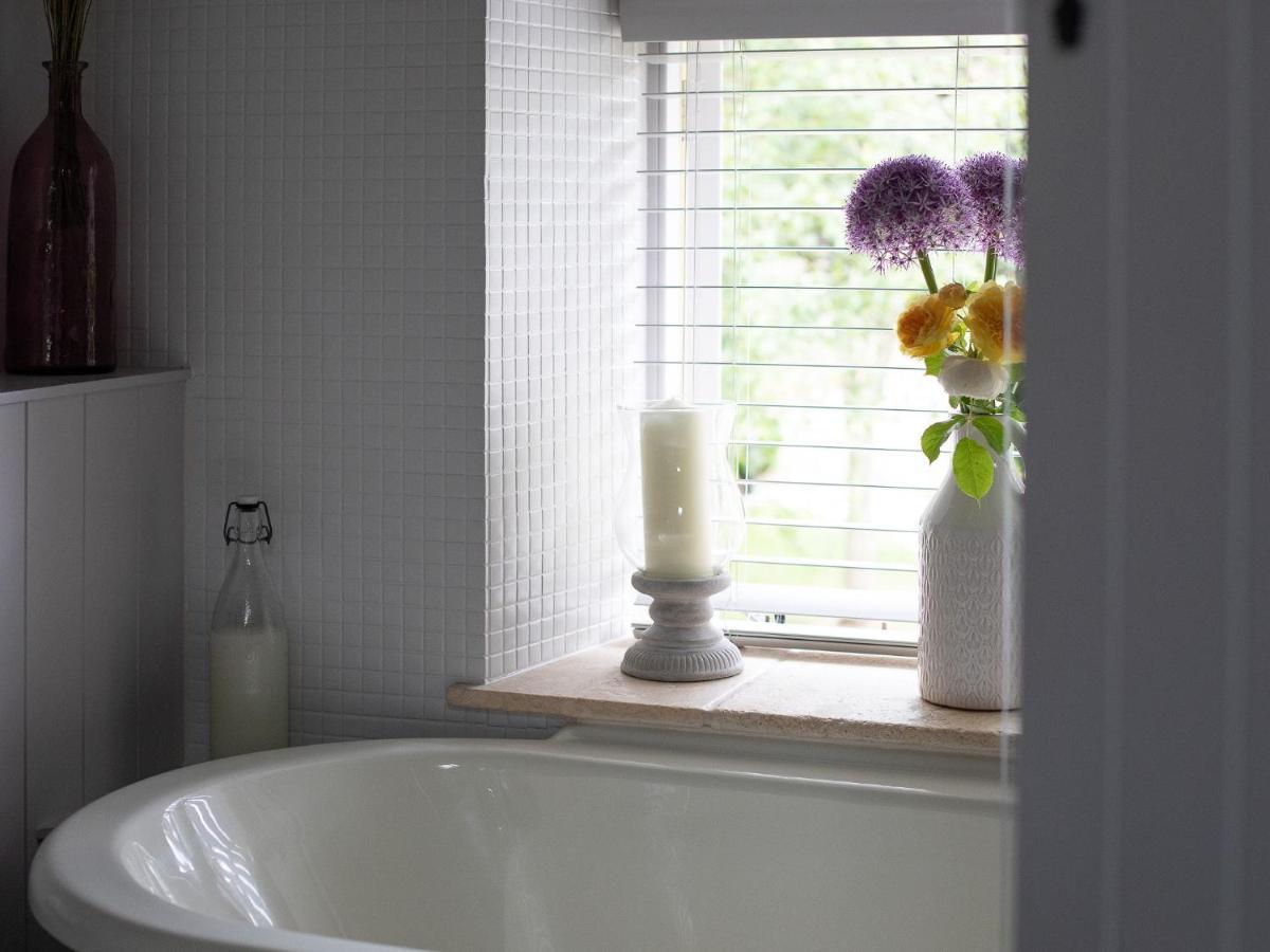 Climbing Rose Cottage - Dog Friendly - Peaceful Cotswold Cottage Adlestrop Exteriör bild